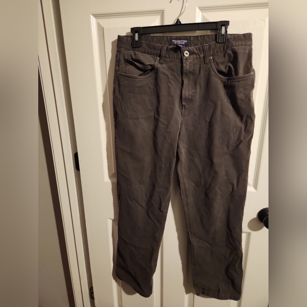 Roundtree and Yorke Flat Front 5-Pocket Straight Leg Pants 34x32